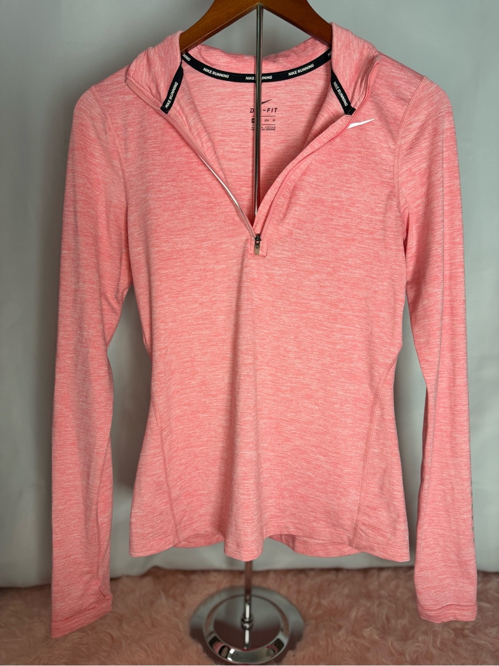 Nike - NWOT Pink Dri-Fit Half-Zip Long Sleeve Element Running Top - Size XS